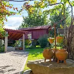Будинок відпочинку Casa Castanhas - Near Geres