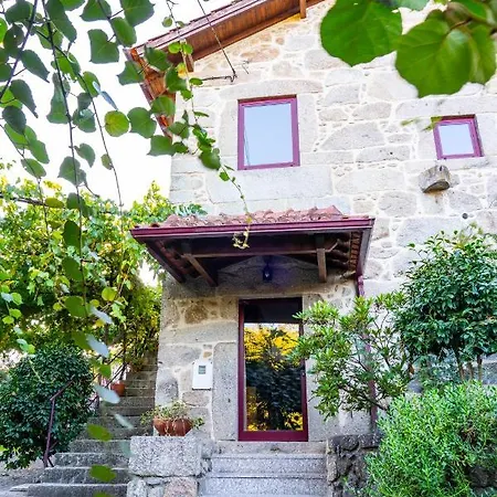Casa Castanhas - Near Gerês
