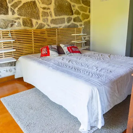 Casa Castanhas - Near Geres Брага