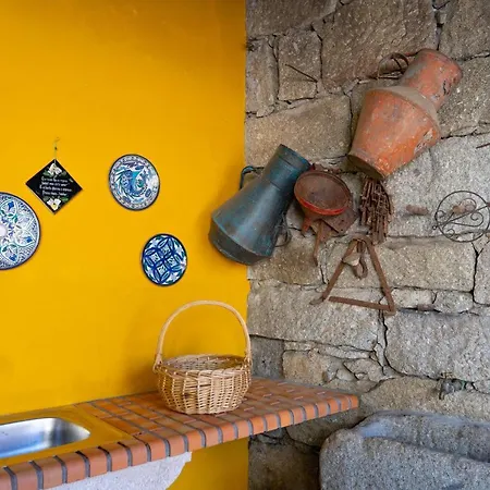 Casa Castanhas - Near Gerês Casa de Férias *