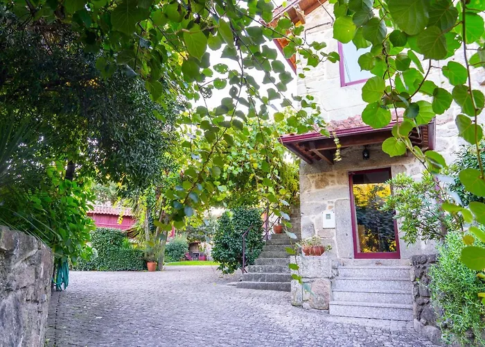 Будинок відпочинку Casa Castanhas - Near Geres *